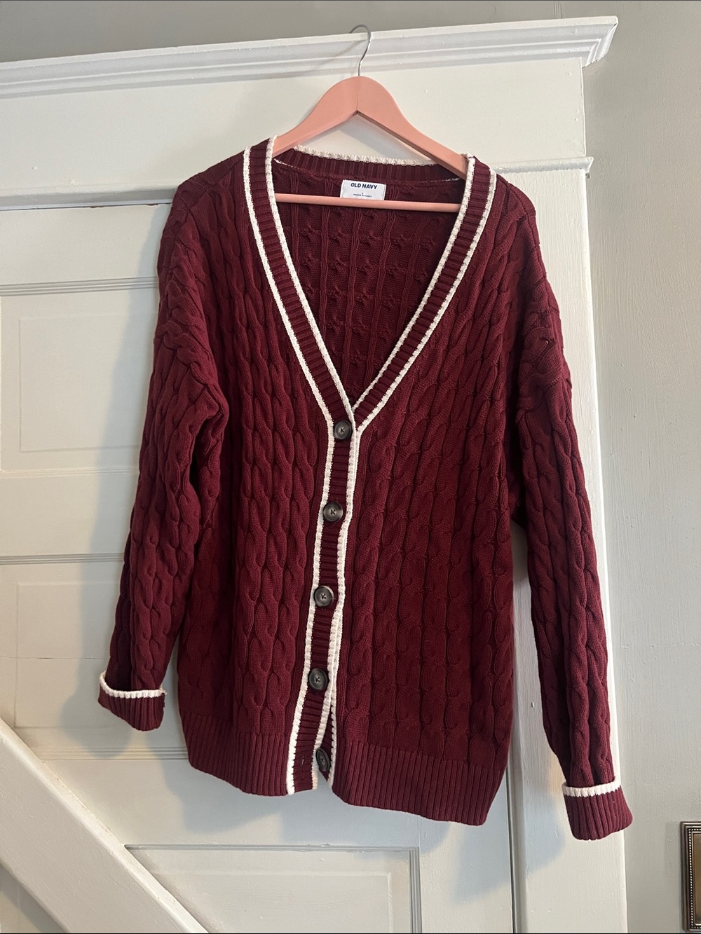 Old Navy Women's Burgundy Oversized Cable Knit Cardigan with Contrast Trim